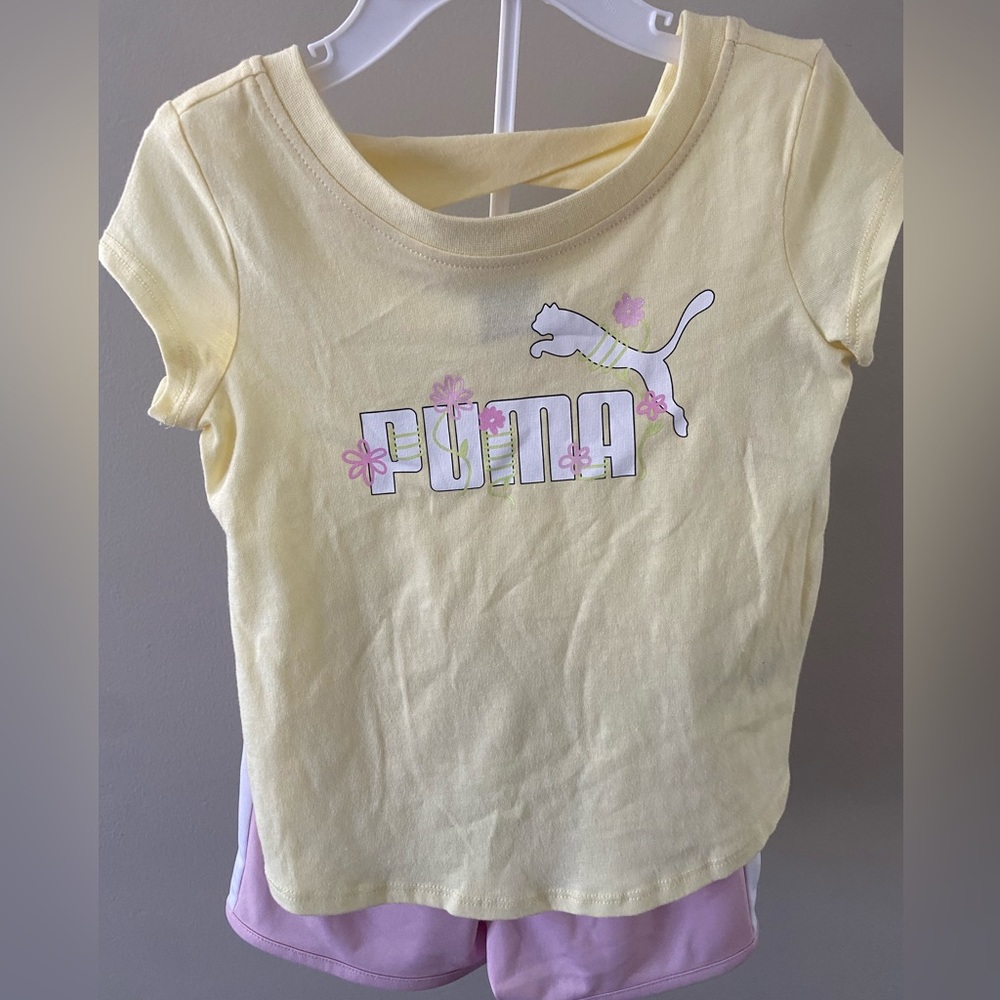 Puma size 3t short set